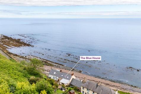 the blue house_cowdrait_seaview-1.jpg