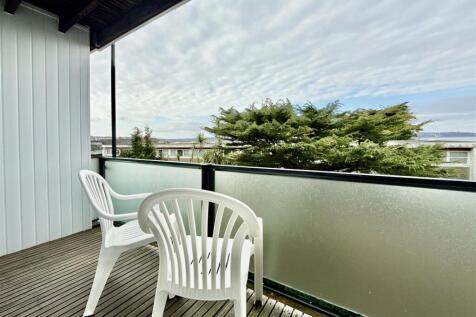 Bedroom 3 Balcony.jpeg