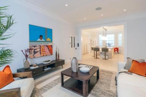 6 bed, 6 bath Terraced in london - Photo 17