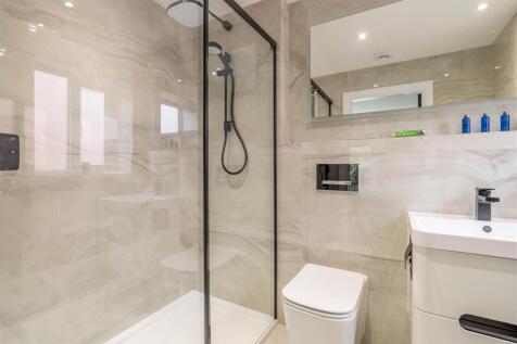 Bedroom Three Ensuite