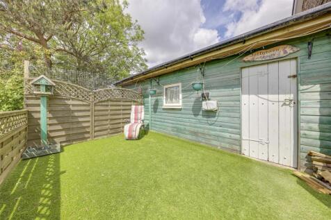 Workshop / Garage External