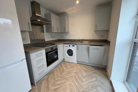 2 Bedroom Flat in CV6 5SD