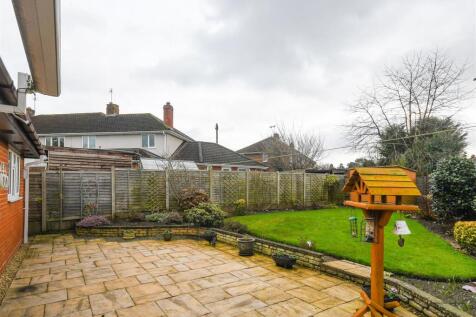 17a Chapel Lane - Garden.jpg