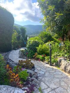 Garden stone pathway