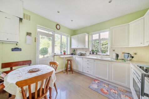 1349782-21-68bef7...