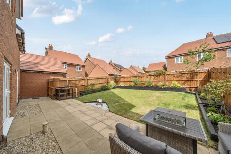 1298021176839cfd54ffc9