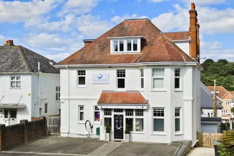 Click to visit Rightmove listing