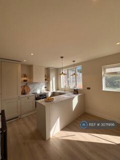 3 Bedroom Semi-Detached in S75 6ET