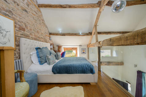 The Granary, Wood...