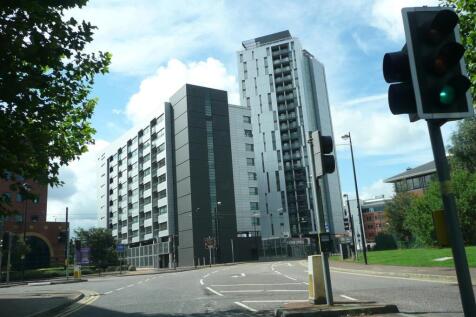 Available 10th August 2026 Stunning one bedroom apartment situated in Millennium Point, a landmark development overlooking Eerie basin on the Quays. The apartment is furnished to a very high standard