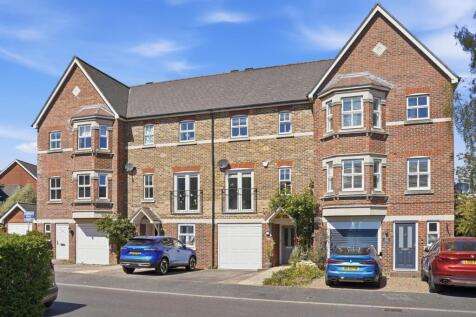 HORTON CRESCENT