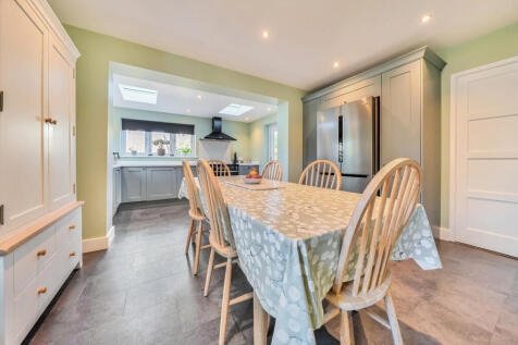 Kitchen Diner