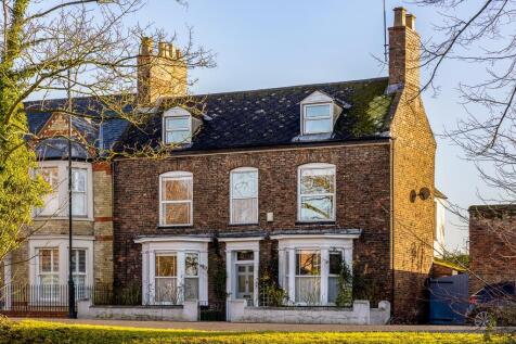 2 Welland House (Spalding)-15.jpg