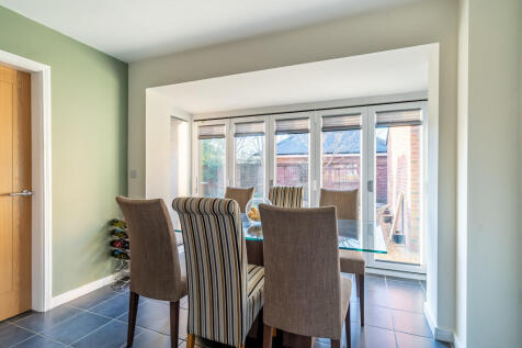 Kitchen/Dining Ro...