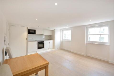 A carefully crafted one double bedroom apartment available for long let on the top floor of this beautifully redeveloped period building in the heart of WC1.
