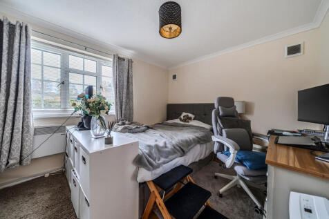 1376445-1-69285ff...