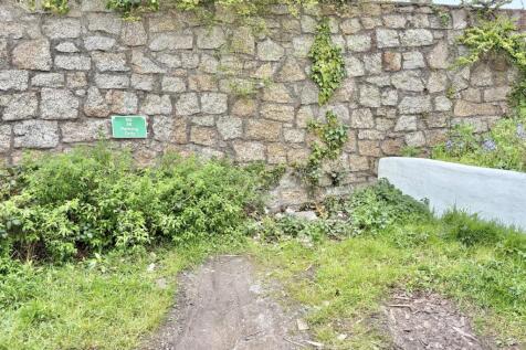 Parking To Front