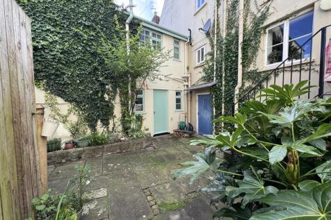 Communal courtyard