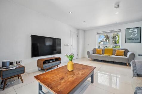 Living Room towards window.jpg