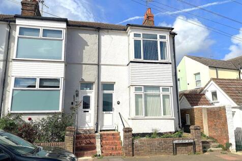 2 Claremont Road - Front.jpg