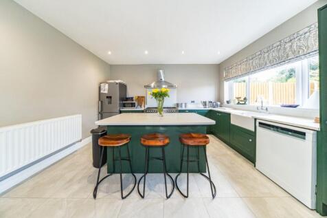 100 bluebell lane kitchen 3.jpg