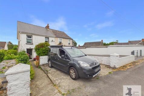 Parking & Front of house