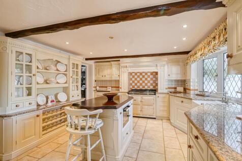 Hallonsford Cottage-25.jpg