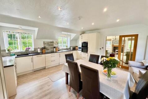 PHOTO-2025-08-15-07-23-53 (16).jpg