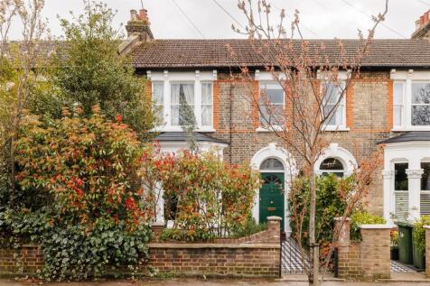 Durham Road, E12