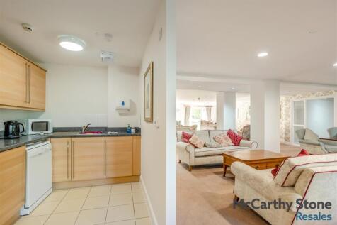 8688500-interior22.jpg