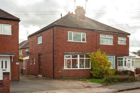 3 Bedroom Semi-Detached in YO10 4LE