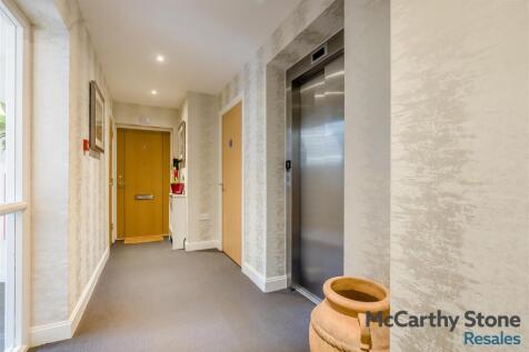 8688959-interior17.jpg