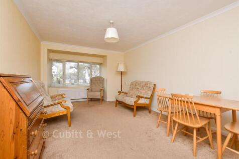 Kitchen / Lounge / Diner