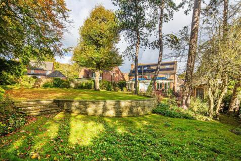 7 bed, 4 bath Detached in Sheffield - Photo 33