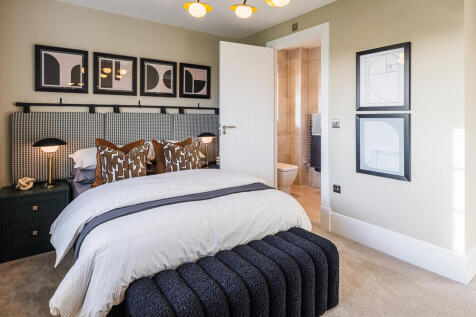 Highgrove - Bed 2 - 72383