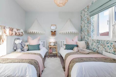 Bedroom 4 has space for 2 single beds or a double bed