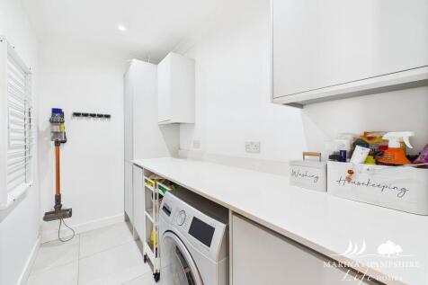 CAM03691G0-PR0061...