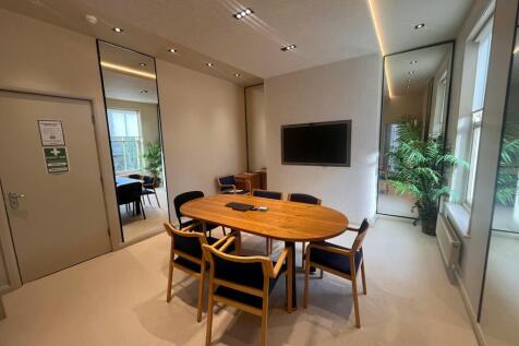 First Floor Suite Meeting Room