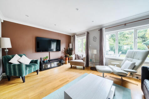 1330752-6-689095a...