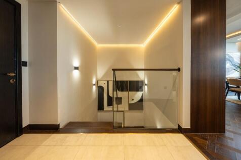 2 bed, 3 bath Apartment in Manchester - Photo 42