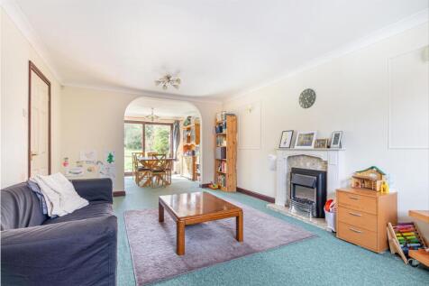 living-room-4.jpg