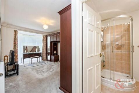 Varndean Drive, Monterey Court, 4-003.JPG