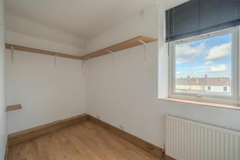 26 Sunnybank Rd-9.jpg