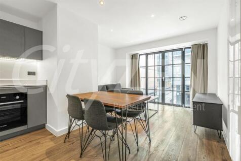 DINING AREA/RECEPTION