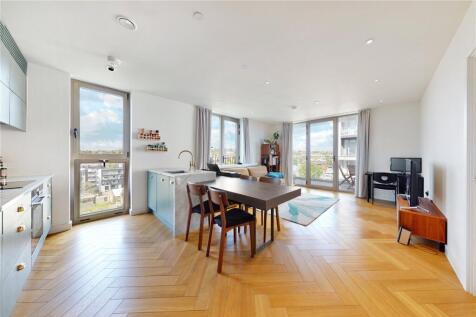 A stylish, high specification 1 bedroom apartment with balcony, access to leisure facilities and 24hr concierge.