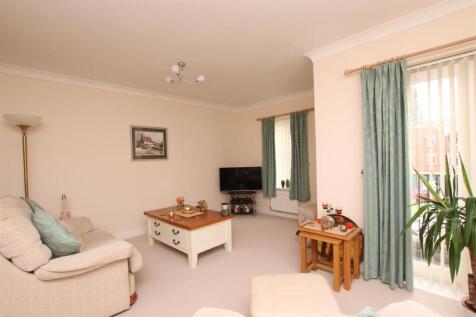 Living Room.JPG