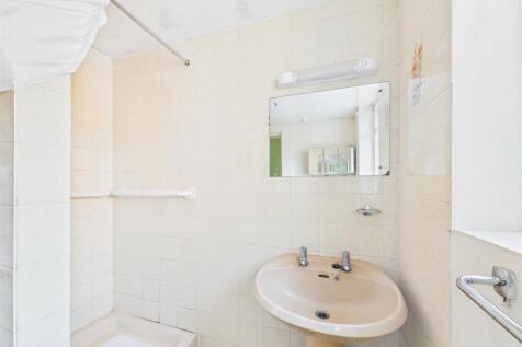 CAM05551G0-PR0022-STILL015.jpg
