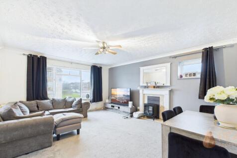 Living / Dining Room