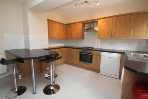 6 Bedroom Detached in BH9 2JL