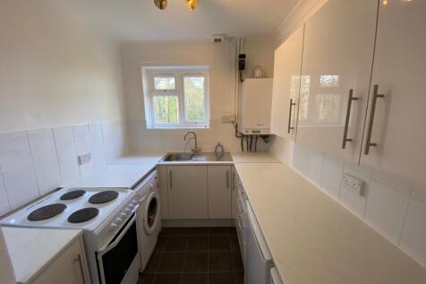 Kitchen T202509181606.jpg